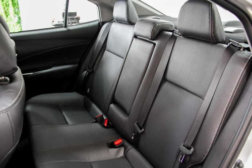 Toyota Yaris 1.5 16v Flex Sedan Xs Connect Multidrive