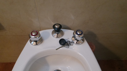 Griferia Bidet Nueva!!! Marca Fimeta Al Nivel De Acerenza