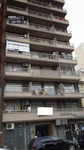 Imagen 1 de 12 de 2 Ambientes Al Frente Con Balcon