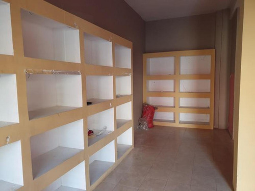 Local 26m2 A 100m Estacion Villa Bosch