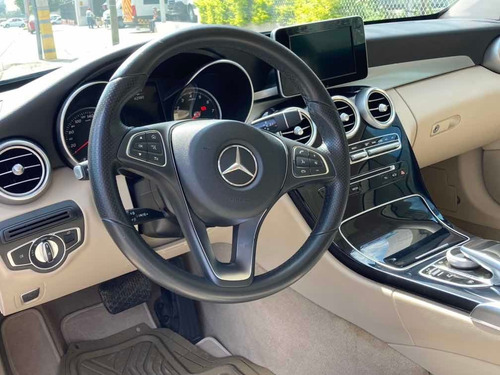Imagen 10 de 14 de Mercedes-benz Clase C 2018 1.6 180 Cgi Coupe At
