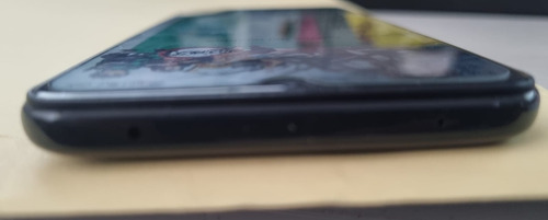 Xiaomi Redmi 8 Dual Sim 32 Gb Negro Ónix 3 Gb Ram - Usado (Usado)