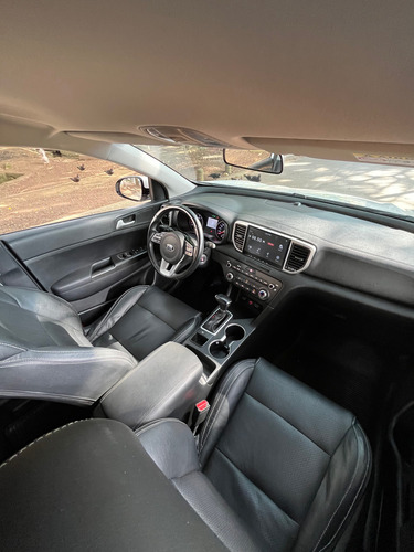Kia Sportage Desire 2nd Generation 2.0 Automática 4x2
