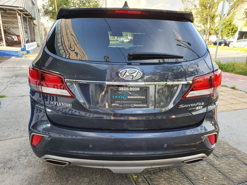 Imagen 5 de 13 de Hyundai Santafe Limited Tech 2018