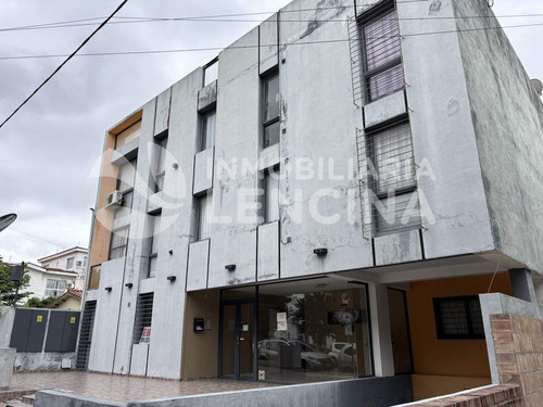 Departamento 1 Dormitorio Con Cochera - Posibilidad De Financiación