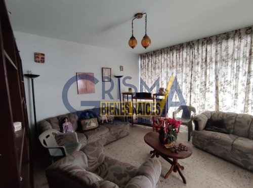 Casa En Venta Sobre Boulevard Y Sobre Avenida Juárez, Zona Centro