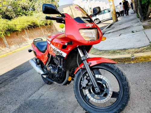 Kawasaki Ninja 500r
