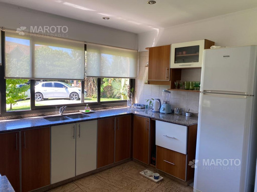Imagen 14 de 27 de Casa En Venta En San Lucas - Maroto Propiedades