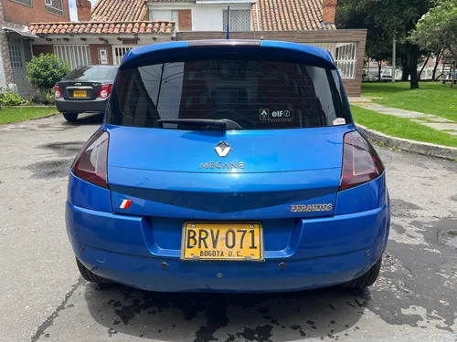 Renault Megane 2 2.0 Dynamique Hb
