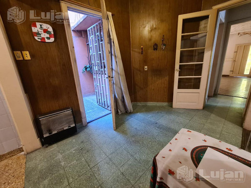 Basualdo Al 1000 Casa Lote Propio A Refaccionar