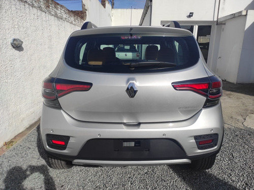Imagen 4 de 6 de Renault Sandero Stepway 2022 1.6 16v Zen