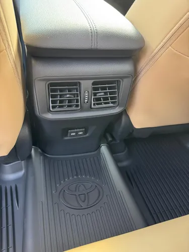 Toyota RAV4 Limited Hybrid