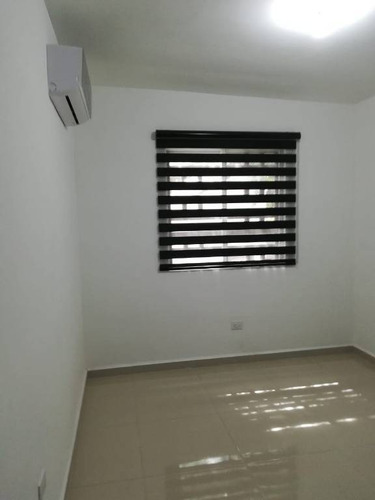 Imagen 8 de 14 de Renta De Casa En Privadas Borneo Apodaca
