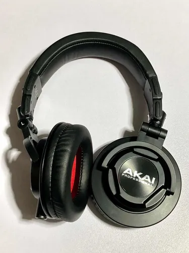 Akai 50x headphones hot sale
