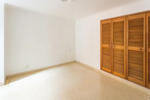 Apartamento En Venta En Laureles. Cod V12354