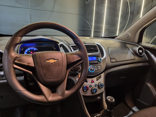Chevrolet Tracker Freeride 1.8 16V Flex 4x2 Manual.