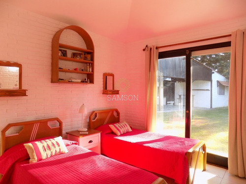 Muy Linda Casa En Alquiler, Punta Del Este- Ref: 59011