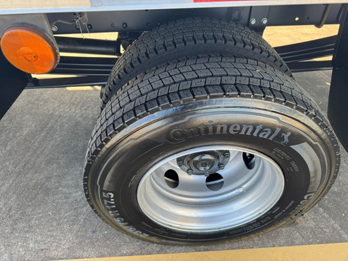 Mb Accelo 1016 Ce 4x2 , Ano 2020/20 Baú De Alumínio 5,50 Mts