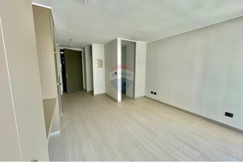 Estudio Nuevo Con Amplio Balcón En Ñuñoa, Piso 4