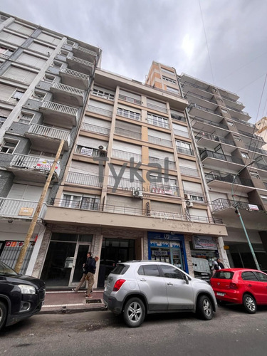 Departamento De Dos Ambientes Centrico En Mar Del Plata Cerca Del Mar Ideal Renta