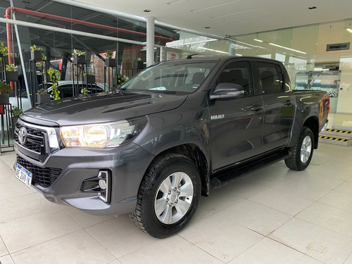 Toyota Hilux 2.8 Cd Sr 177cv 4x4