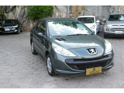 Peugeot 207 Sedan Xr 1.4