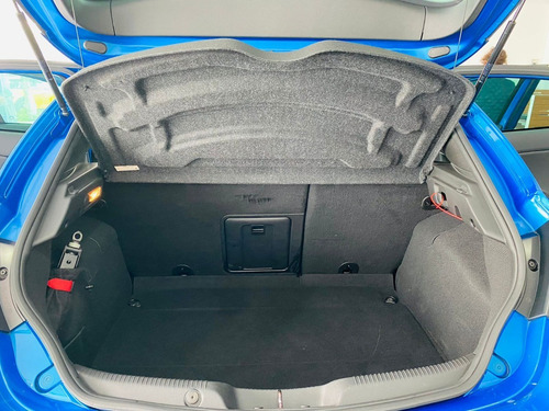 Imagen 14 de 15 de Alfa Romeo Giuletta 2019 Azul