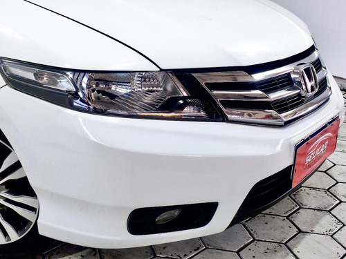 Imagem 8 de 13 de Honda City 1.5 Lx 2014 Automatico
