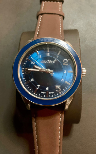 Reloj Nine2five (Usado)