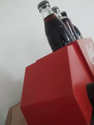 Camión Antiguo Coca Cola De Madera Con 3 Bebidas Selladas.