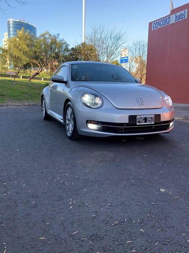 Imagen 4 de 15 de Volkswagen The Beetle 2015 1.4 Design Dsg