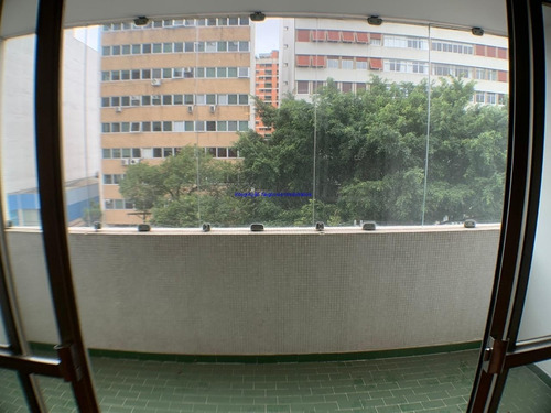 Imagem 5 de 17 de Apartamento 132m², 03 Dormitórios (sendo 01 Suíte), 02 Banheiros E 01 Vaga Na Garagem. Condomínio Com Portaria, Segurança 24hrs E Salão De Festa. - 21071904 - 69862517