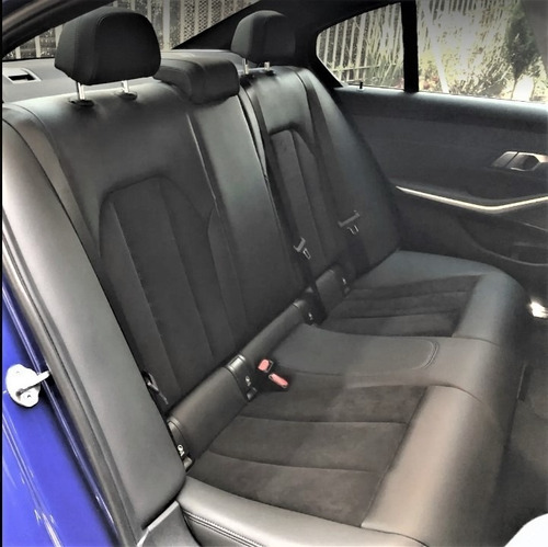 Imagen 10 de 12 de Bmw 320i Msport 2021 Con 590 Kilometros Equipo Adicional