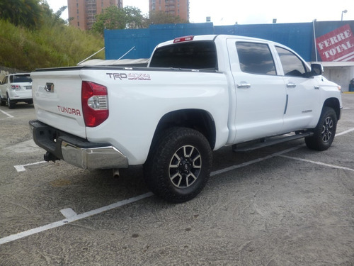 Toyota Tundra Trd 4x4 Off The Road