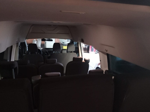 Imagen 2 de 6 de Ford Transit 2.2 Pasajeros Larga Techo Alto Custom Mt 2016