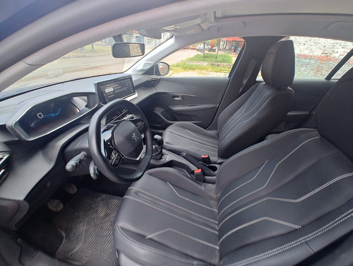 Peugeot 208 1.6l Allure am23.5