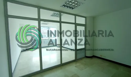 Oficina En Arriendo En Bolarqui. Cod A6736