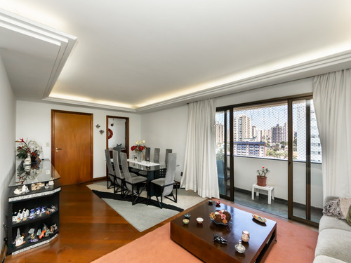Apartamento Tipo Para Venda Com 3 Quartos, Sendo 1 Suíte, 136m²