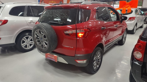 Imagem 6 de 11 de Ford Ecosport 2014