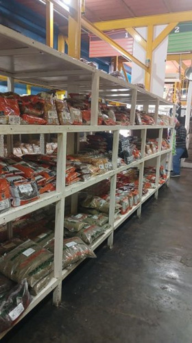 En Venta 3 Edificios + Fondo De Comercio Productora De Alimentos Secos En El Cementerio Oa