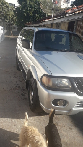 Imagem 2 de 15 de Mitsubishi Pajero Sport 2003 2.8 4x4 Aut. 5p