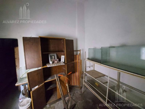 Imagen 10 de 30 de Casa Departamento Locales 5 Ambientes Venta El Palomar Ideal Galpón Depósito