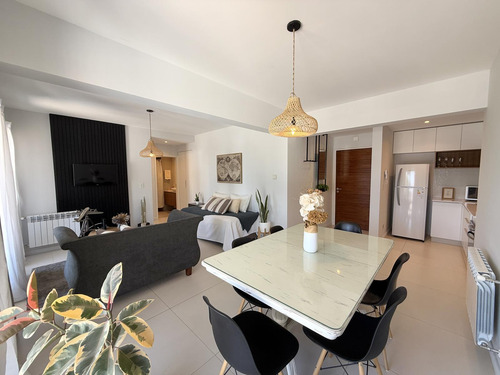 Departamento Dos Ambientes A La Venta En Lujan Av. Humberto Primo 647 Apto Credito Hipotecario