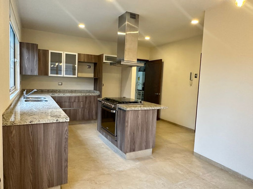 Casa En Venta En Portofino Modelo Alessandra, Con Doble Terreno.