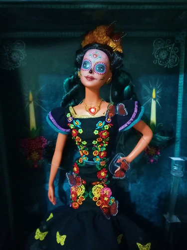  Barbie Viaja A México Para Homenajear El “Día De Muertos” Y Hasta Usa Maquillaje De Calavera Mexicana