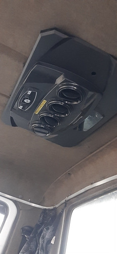 Imagem 10 de 12 de Volkswagen 18.310 18.310
