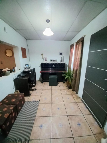 Casa Quinta En Venta - 2 Dormitorios 1 Baño - Mendoza