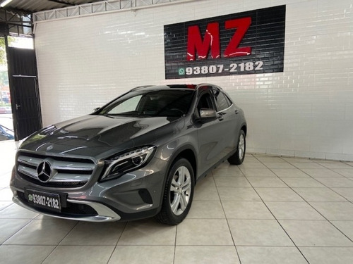 Imagem 1 de 14 de Mercedes Gla200 2015 1.6 Flex Cinza