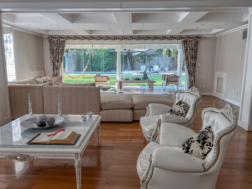 Casa En Venta En Martínez, San Isidro, G.b.a. Zona Norte