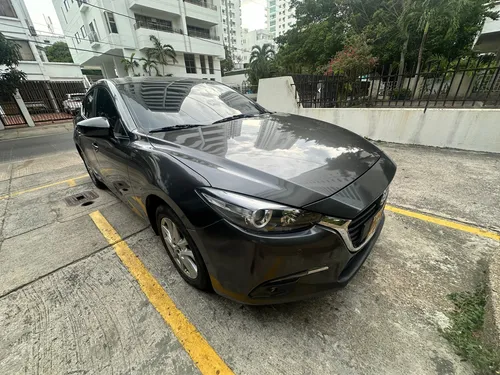 Mazda 3 2.0 Touring At